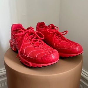 Nike Air Max Plus Triple Red Crimson W Sz 9.5
